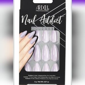 Ardell Press-On Nails in Soft Lilac